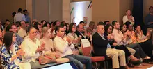 Vía decreto, Armitage le apuesta a la inclusión de las mujeres cabeza de hogar en la contratación pública