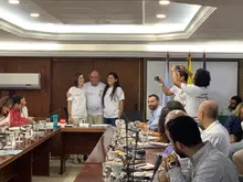 Alcalde Maurice Armitage ‘se puso la camiseta’ por el Foro Nacional de la Bicicleta Cali 2019 