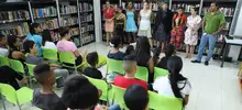 Biblioteca Pública Desepaz: espacio para el teatro y las manualidades 