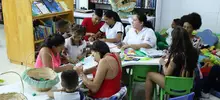 Biblioteca Pública Desepaz: espacio para el teatro y las manualidades 