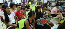Biblioteca Pública Desepaz: espacio para el teatro y las manualidades 