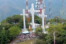 Tres Cruces