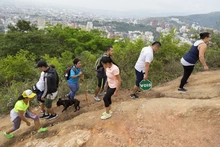 Así conquisté junto a decenas de caleños la cima de las Tres Cruces con el programa Carreras y Caminatas