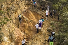 Así conquisté junto a decenas de caleños la cima de las Tres Cruces con el programa Carreras y Caminatas