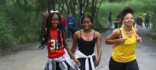 Ascenso a los cerros, una tradición a prueba de agua 
