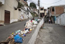 Cien toneladas de basuras y escombros se han retirado de la quebrada Isabel Pérez