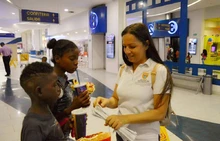 Alcaldía de Cali llevó más de 200 niñas, niños y adolescentes a una función gratuita en Cine Colombia 