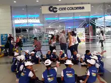 200 niños de Cali terminaron de conmemorar el mes de la niñez con cine gratis