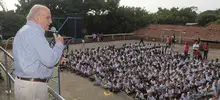 Gobierno de Maurice Armitage aumenta oferta educativa oficial para la comuna 18