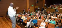 “El día que entendamos la importancia de los profesores, tendremos un mejor país”: Alcalde Armitage 