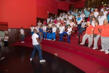Programa Canas y Ganas: aprendizaje y diversión para adultos mayores 