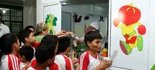 Armitage entrega la primera tienda escolar 100% saludable del país, en una escuela pública de Cali