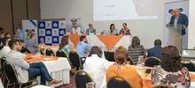Alianza de Renovación Urbana condecora a Armitage por su compromiso con la transformación del centro de Cali
