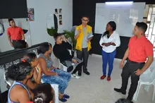 La Emru apoyará la formación de los futuros reinas y reyes de la barbería