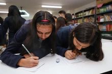 Servidores públicos y estudiantes caminaron por la Ruta de la integridad 