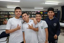 Servidores públicos y estudiantes caminaron por la Ruta de la integridad 