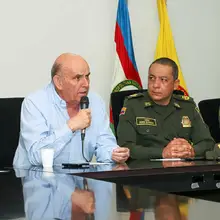 Cali tiene la primera plataforma digital de Colombia para devolver los celulares recuperados a sus dueños  