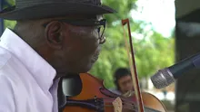 El violín caucano: el instrumento que aprendieron a tocar a oído nuestros esclavos es uno de los reyes del Petronio Álvarez 4
