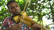 El violín caucano: el instrumento que aprendieron a tocar a oído nuestros esclavos es uno de los reyes del Petronio Álvarez 7