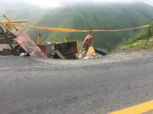 Alcaldía de Cali atenderá caída de la banca en km 8 de la vía al mar