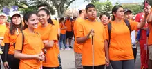 700 personas con discapacidad visual y auditiva caminaron por la inclusión en las principales vías de Cali 