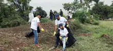 Jornada de limpieza de la ribera del Río Cali