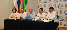 Alcalde Armitage madrugó a la comuna 22 para hablar de las Obras del Progreso