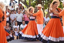 Lleno total en todos los escenarios del XXV Encuentro de Danzas Mercedes Montaño