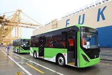 Llega la primera flota eléctrica y a gas natural para reforzar el servicio del MIO