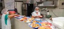  El comedor Amor y Vida beneficia diariamente a más de 100 personas en el barrio El Rodeo 