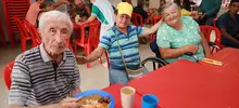 El comedor Amor y Vida beneficia diariamente a más de 100 personas en el barrio El Rodeo