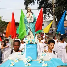 Estudiantes de la IEO San Juan Bautista y comunidad de Puerto Mallarino, vibraron al  ritmo del ‘Petronito’