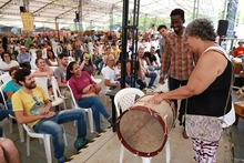 El maestro Kizú descifra la magia del bombo golpeador y enseña sobre la sanación de la marimba