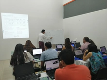 Foto 2 continua_taller_base_datos