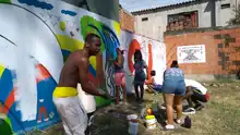 Habitantes de Potrero Grande pintan sin fronteras