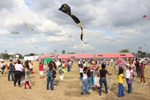 Con el ‘Festival Multicultural de Cometas 2019’ el cielo caleño se llenó de colores