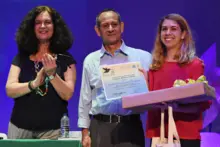 Alcaldía de Cali premió a los mejores poetas de la ciudad