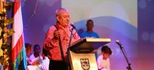 El Poeta lloró