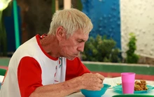 Más de 150 personas se benefician en el Comedor Juan Pablo II 