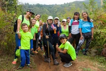 Rodeados de naturaleza los caleños recorrieron los senderos que atraviesa la caminata gratuita ‘ruta Pance’