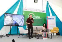 Con ritmos musicales, conferencias, programación académica y encuentros culturales avanza la cuarta versión de la feria del libro Cali