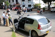 Por mal parqueo, más de 9.500 propietarios de vehículos han sido sancionados