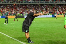 La magia de Ronaldinho y el fútbol en paz fueron protagonistas en el Pascual