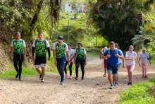 Con una caminata especial habitantes del corregimiento El Saladito disfrutaron una mañana de actividad física