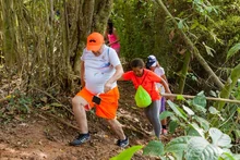 Con una caminata especial habitantes del corregimiento El Saladito disfrutaron una mañana de actividad física