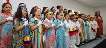 Docentes de Cali se dan encuentro en el Foro Etnoeducativo e Interetnico. 
