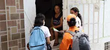 Más de 100 personas se pusieron la camiseta para limpiar la quebrada Isabel Pérez