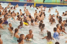 Con el programa Cali Acoge 650 caleños disfrutaron de las atracciones del Acuaparque de la Caña