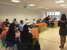 Fotos sesión 1 taller Introducción al Diseño y Desarrollo de Cuestionarios