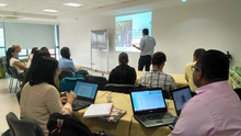 Fotos sesión 2 taller Introducción al Diseño y Desarrollo de Cuestionarios